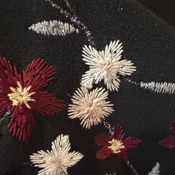 Calvin Klein - Picture 11 of 12